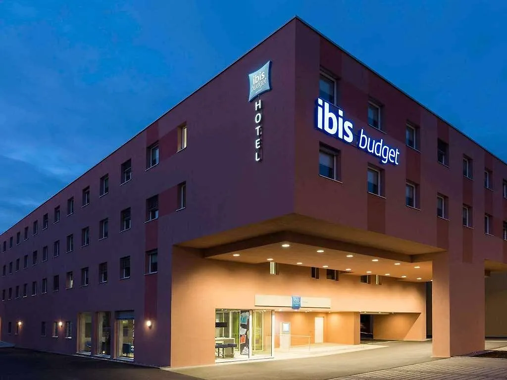 Ibis Budget Zurich Airport Hotel Opfikon-Glattbrugg 2*,