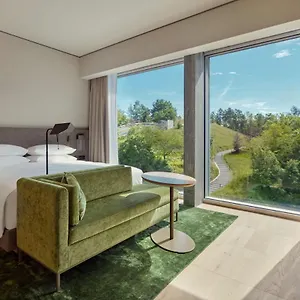 Отель Hyatt Regency Zurich Airport Circle, Клотен
